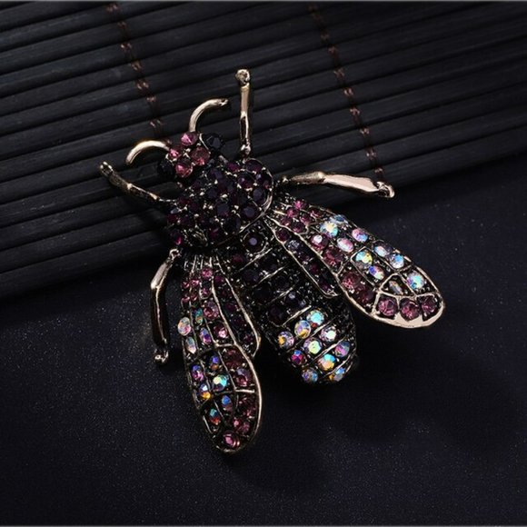 Black Fly Bug Rhinestone Pin Broach - Picture 1 of 2